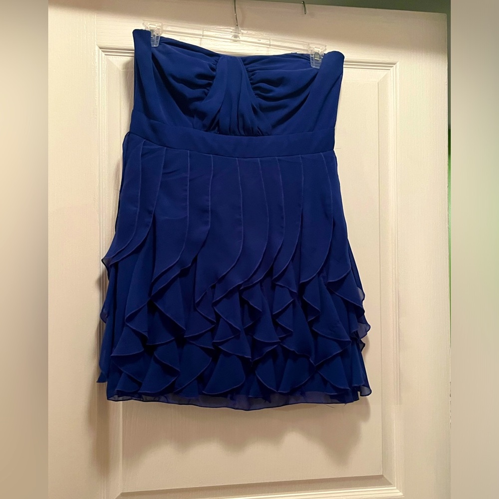 Blue short dress